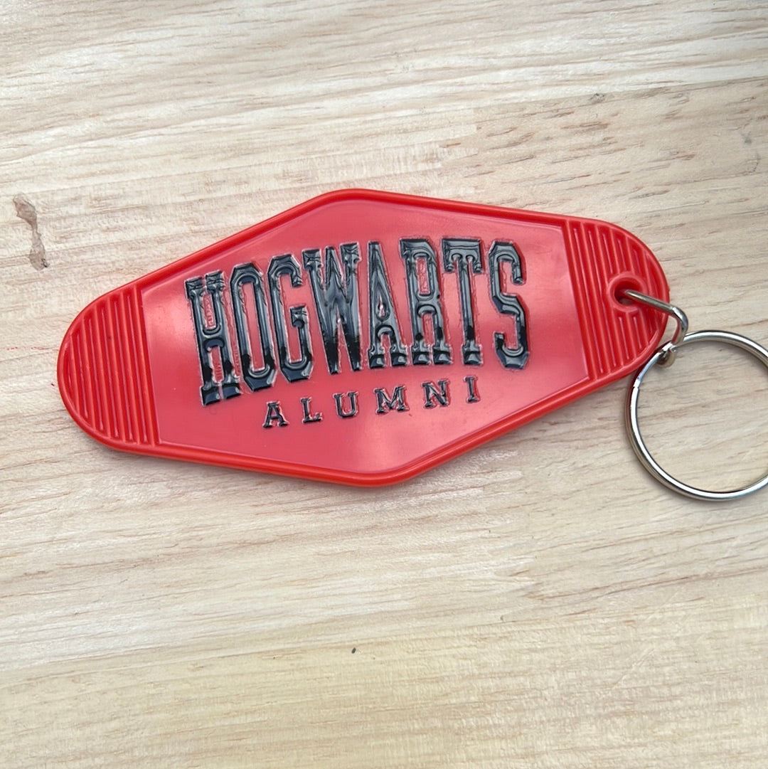 Hogwarts Alumni Motel Keychain